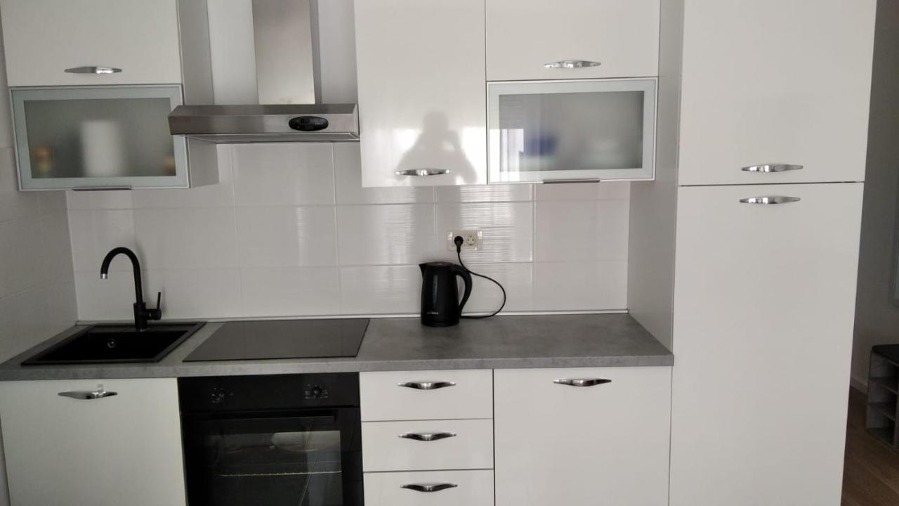 Appartamento Gigo Pola Esterno foto